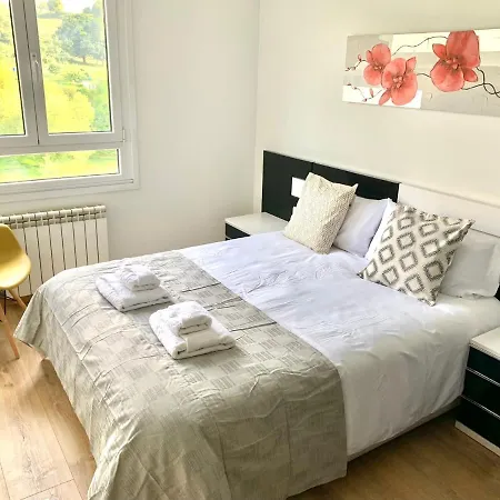 Casa Ferreiros. Parking Y Wifi Incluidos! Daire