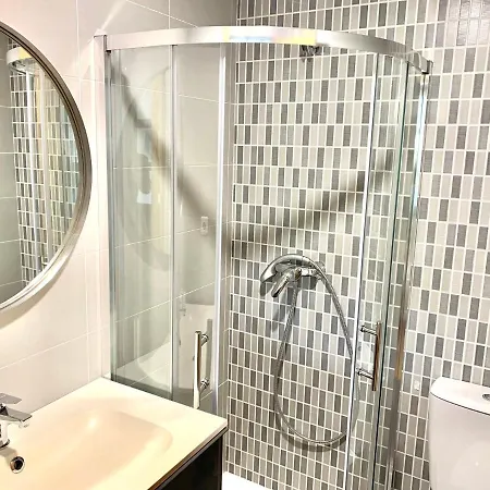 Daire Casa Ferreiros. Parking Y Wifi Incluidos! Gijón