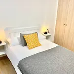 Casa Ferreiros. Parking Y Wifi Incluidos! * Gijón