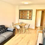 Casa Ferreiros. Parking Y Wifi Incluidos! Gijón