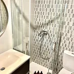 Apartmán Casa Ferreiros. Parking Y Wifi Incluidos! Gijón