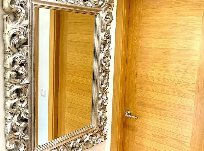 Casa Ferreiros. Parking Y Wifi Incluidos! Gijón